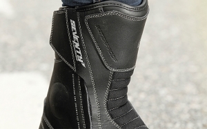 Botas (motocicleta)