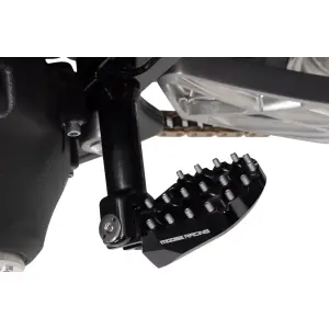 Conjunto de pedais esquerdo/direito - Harley Davidson FLDE 1750 ABS Softail Deluxe 107 / RA 1250 S ABS Pan America Special - Moo