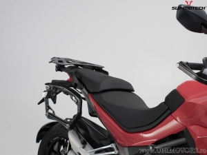 DUSC M Side Case Set (2x33L) and PRO Racks - 66.0L - Ducati Multistrada 1260 ('17-) - SW-Motech
