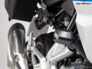 Engine and Fairing Crashpad Set - Polyamide/Aluminum - Black/Silver - BMW G 310 R ('16-'20) - SW-Motech