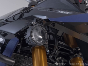 EVO fog light set with mounting brackets - color: black - Suzuki V-Strom 800 / 800DE ('22-) - SW-Motech
