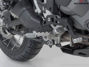 EVO Footpeg Set - stainless steel - rubber / silver-black - Ducati Multistrada V4 / V2 / DesertX - SW-Motech