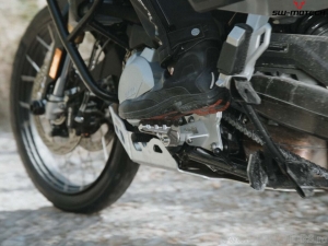 EVO Footpeg Set - stainless steel - rubber / silver-black - Triumph Tiger 1050 / BMW models - SW-Motech