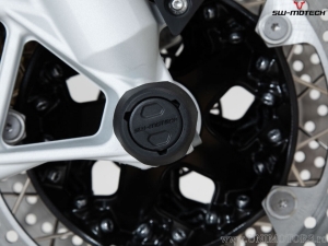 Front Wheel Axle Crashpad Set - material: polyamide - color: black - BMW R 1200 GS / RT / R 1250 GS / RT - SW-Motech