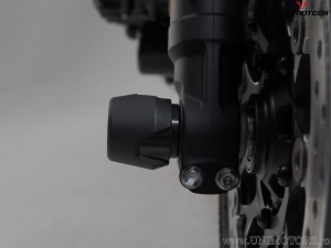 Front Wheel Axle Crashpad Set - material: polyamide - color: black - Honda CB1000R ('18-) - SW-Motech