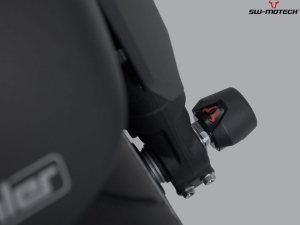 Front Wheel Axle Crashpad Set - material: polyamide - color: black - Honda CB1000R ('18-) - SW-Motech