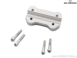 Handlebar riser set 18 mm - material: aluminum - color: silver - Kawasaki Versys 650 ('07-'14) - SW-Motech