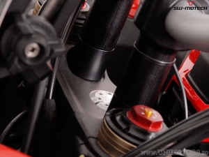 Handlebar riser set 30 mm - material: aluminum - color: black - Ducati Multistrada 1200 ('10-'14)/1260 ('17-) - SW-Motech