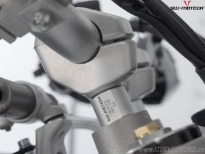 Kit de elevación de manillar de 20 mm - material: aluminio - color: plata - Ducati DesertX ('22-) - SW-Motech