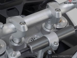 Kit rialzo manubrio 20 mm - materiale: alluminio - colore: argento - Ducati DesertX ('22-) - SW-Motech
