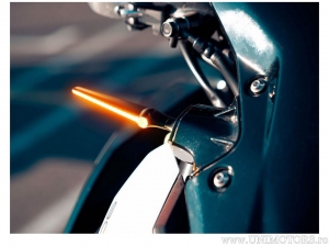 LED-Blinker + Positionslicht Jetstream SCHWARZ mit weißem Glas Länge 118mm - Kellermann