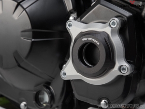 Left and Right Engine Cover Protection Set - black/silver aluminum - Kawasaki Z900 models ('16-) - SW-Motech