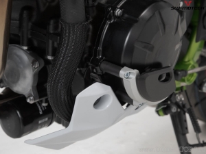 Left and Right Engine Cover Protection Set - black/silver aluminum - Kawasaki Z900 models ('16-) - SW-Motech