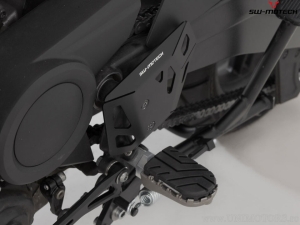 Left Heel Guard - material: aluminum - color: black - Harley-Davidson Pan America ('21-) - SW-Motech