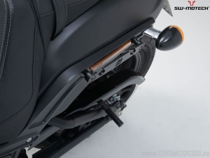 Left Side Legend Gear LH2 Saddlebag Set and SLH Mount - 25.5L - HARLEY-DAVIDSON Softail Fat Bob / S ('17-) - SW-Motech