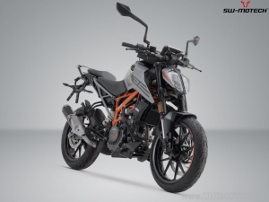 Left Sidecase Holder (sidecase) SLC - KTM 125 / 390 Duke ('17-'23) - SW-Motech