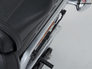 Left SLH support for LH2 side bag - Harley-Davidson Softail Fat Boy / S ('17-) - SW-Motech