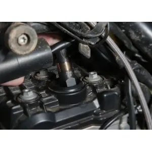 Pro Zündkerzenstecker - Schwarz, Oxid - 38010330