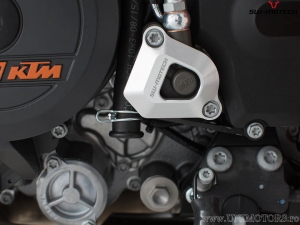 Protector de cilindro de embrague - material: aluminio - color: plateado - modelos KTM - SW-Motech