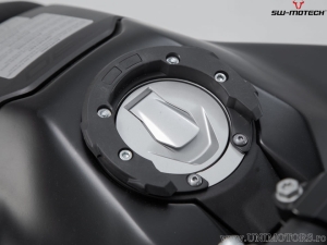Quick-Lock EVO Tank Bag Mounting System - for 6-bolt cap - KTM 990 Super Duke / 790 Adv. - SW-Motech