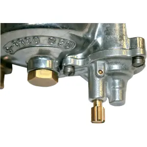 Quickshot Accelerator Pump Cover - Boyesen