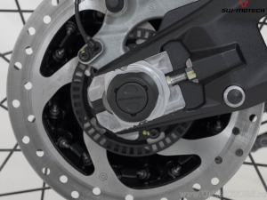 Rear Wheel Axle Crashpad Set - material: polyamide - color: black - Ducati models ('14-) - SW-Motech