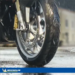 Reifen (Gummi) Michelin Road 6 GT 120/70 ZR17 58W TL - Michelin