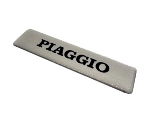 Rubberized 3D "Piaggio" Emblem - Piaggio Ciao Mix ('98-'04) / Si Mix ('99) 2T AC 50cc - CIF