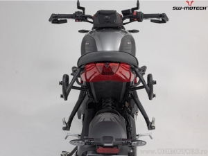 Set borse laterali Legend Gear LC1 (2x9,8L) e supporti SLC - nero-marrone - Triumph Trident 660 ('21-) - SW-Motech