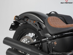 Set borse laterali Legend Gear LH2 / LH1 e supporti SLH - 45,0L Harley-Davidson Softail StrBob (17-), Standard (20-) - SW-Motech