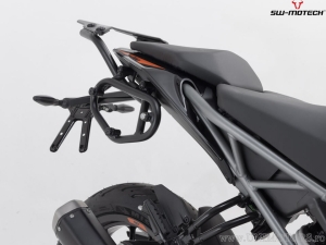 Set borse laterali SysBag WP (impermeabile) M con supporti SLC e adattatori - KTM 125 Duke ('17-'23) - SW-Motech