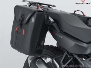 Set borse laterali SysBag WP (impermeabile) M con telai SLC e adattatori - Honda XL750 Transalp ('22-) - SW-Motech