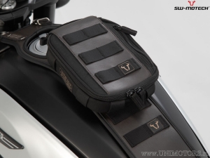 Set cinghia serbatoio SLA e borsa accessori Legend Gear LA2 (1.0L) - nero-marrone - BMW R nineT modelli ('14-) - SW-Motech