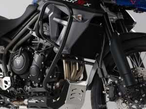 Set protezioni Adventure (paramotore + 2x crashbar + paramani + 4x crashpad) - Triumph Tiger 800 / 800 XC ('10-'14) - SW-Motech