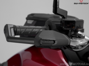 Set protezioni leve con paramani - alluminio - colore: nero - Honda CB1000R ('18-) - SW-Motech