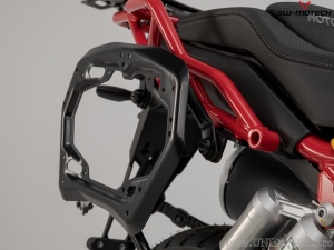 Set supporti PRO per valigie laterali (sidecase) colore nero - Moto Guzzi V85 TT ('19-'23) - SW-Motech