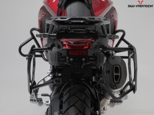 Set valigie laterali (sidecase) DUSC L/M (41/33L) e supporti PRO - 74,0L - Benelli TRK 502 X ('18-) - SW-Motech