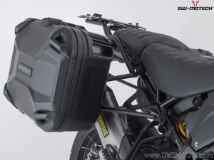 Set valigie laterali (sidecase) DUSC L/M (41/33L) e supporti PRO - 74,0L - Ducati DesertX ('22-) / Rally ('23-) - SW-Motech