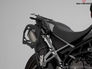 Set valigie laterali (sidecase) DUSC L/M (41/33L) e supporti PRO - 74,0L - Triumph Tiger 900/GT/Rally/Pro - SW-Motech