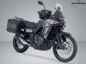 Set valigie laterali (sidecase) DUSC M (2x33L) e supporti PRO - 66,0L - Honda XL750 Transalp ('22-) - SW-Motech