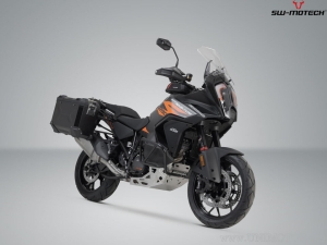 Set valigie laterali (sidecase) TRAX ADV L/M alluminio nero e supporti PRO - 82.0L - KTM 1290 Super Adv ('21-) - SW-Motech