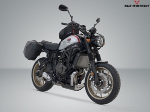 Set valigie laterali (sidecase) URBAN (2x16,5L) e supporti SLC - 33,0L - Yamaha XSR700 / XSR700 XT - SW-Motech