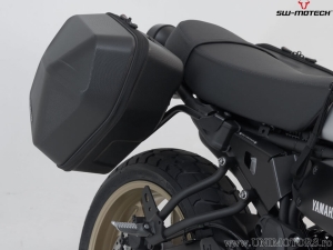 Set valigie laterali (sidecase) URBAN (2x16,5L) e supporti SLC - 33,0L - Yamaha XSR700 / XSR700 XT - SW-Motech
