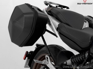 Set valigie laterali (sidecase) URBAN (2x16,5L) e supporti SLC - 33,0L - Zero SR/S ('19-) - SW-Motech