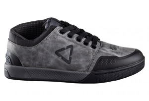 Shoe 3.0 Flat Steel: Size - 42