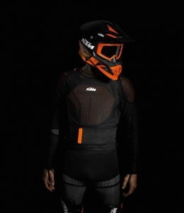 SOFT BODY PROTECTOR: Size - S/M