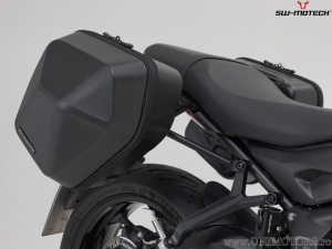 Soporte izquierdo para maleta lateral (sidecase) SLC - Triumph Trident 660 ('21-) - SW-Motech