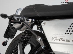 Supporto destro per valigia laterale (sidecase) SLC - Moto Guzzi V7 III ('16-) - SW-Motech