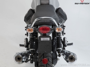 Supporto destro per valigia laterale (sidecase) SLC - Moto Guzzi V7 III ('16-) - SW-Motech