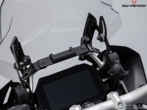 Supporto GPS cockpit con QUICK-LOCK e colore nero - BMW R 1200 GS ('12-'18) / R 1250 GS ('18-) - SW-Motech
